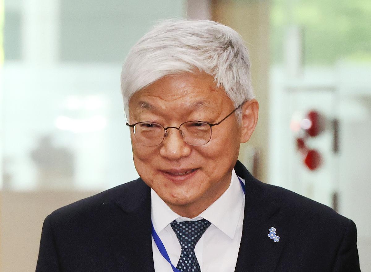 ユン·ドクミン駐日大使は来年国交正常化60周年を迎える韓日関係 
