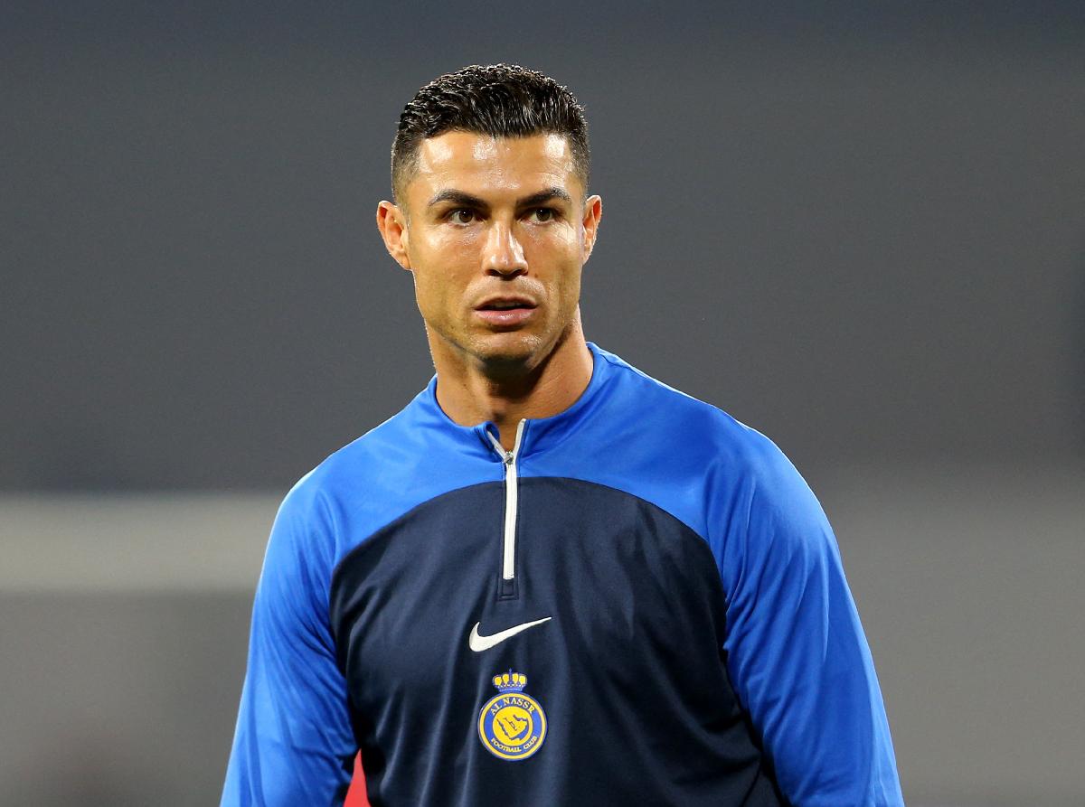 O astro do futebol Cristiano Ronaldo (Portugal) ganhou mais dinheiro entre as estrelas do esporte em todo o mundo.