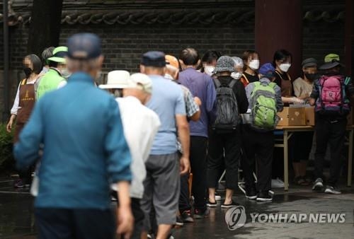 인구 고령화로 인해 한국 정부 부채도 늘어날 것으로 예상된다.
